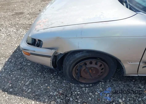 1995 Toyota Corolla Le/Dx from USA, damaged, VIN 2T1AE09B0SC106144